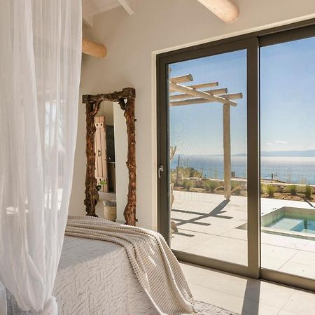 Spathes Suites Kefalonia - Luxury Suites Ratzaklíon エクステリア 写真