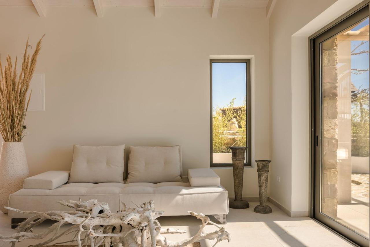 Spathes Suites Kefalonia - Luxury Suites Ratzaklíon エクステリア 写真