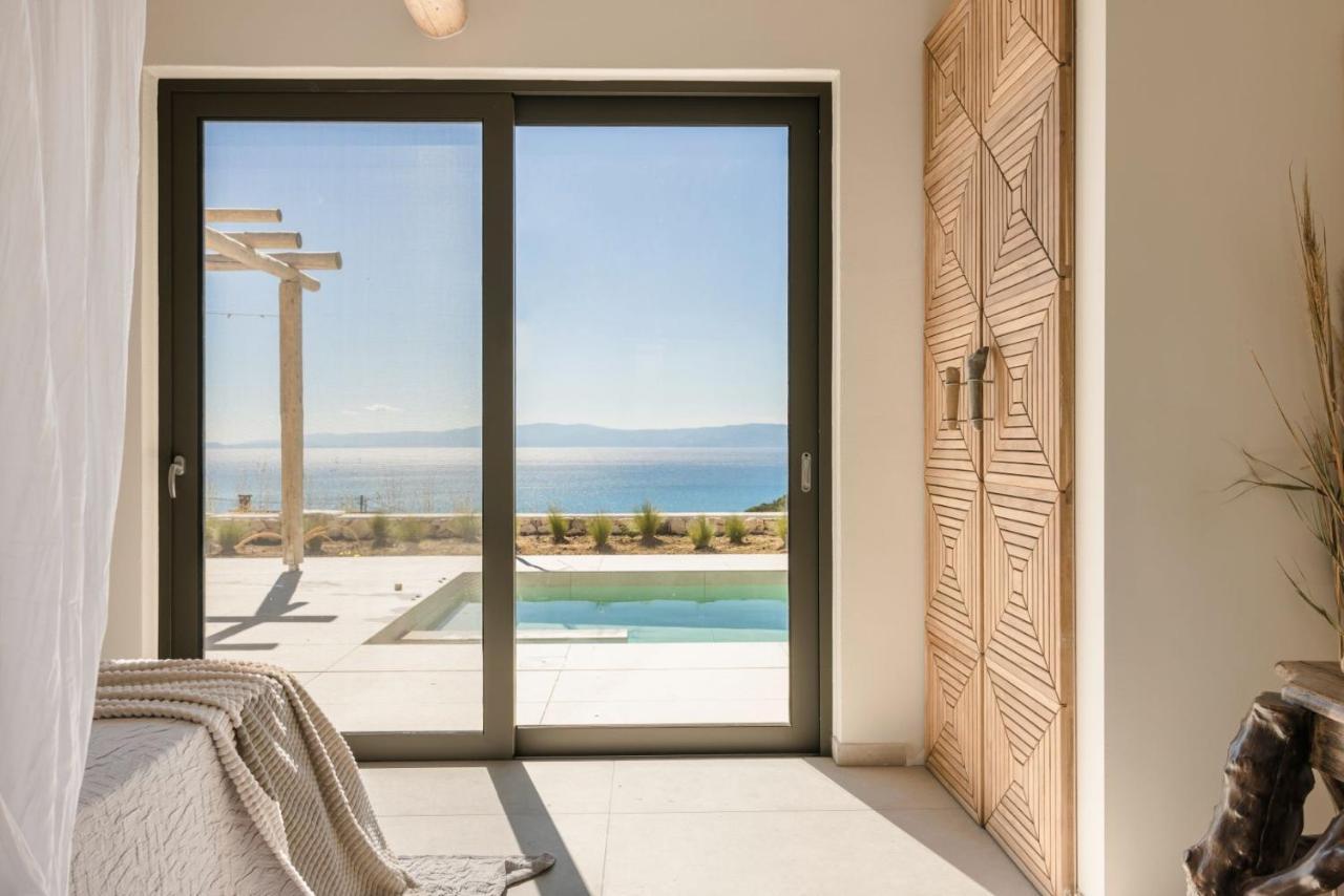 Spathes Suites Kefalonia - Luxury Suites Ratzaklíon エクステリア 写真