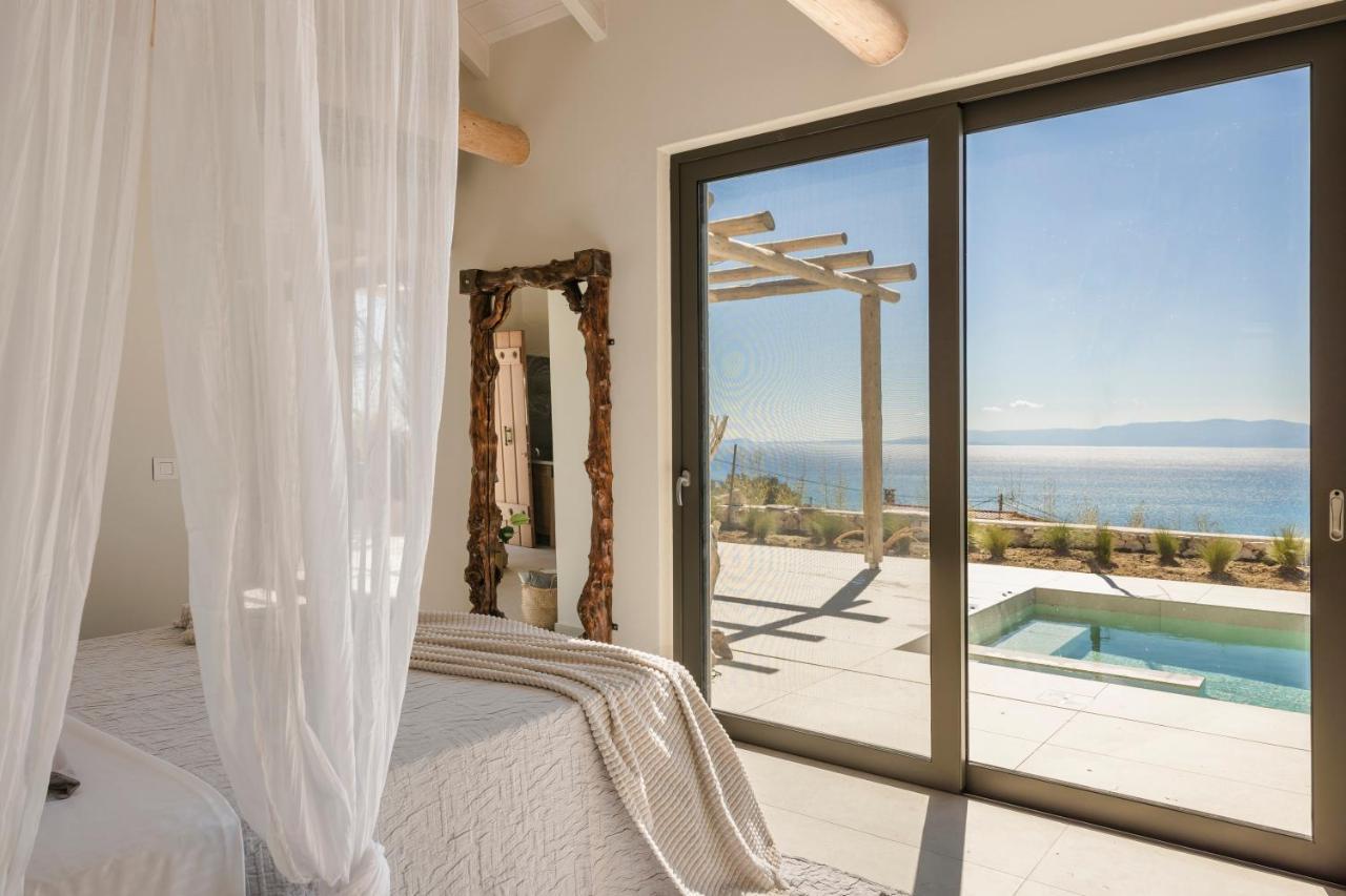 Spathes Suites Kefalonia - Luxury Suites Ratzaklíon エクステリア 写真