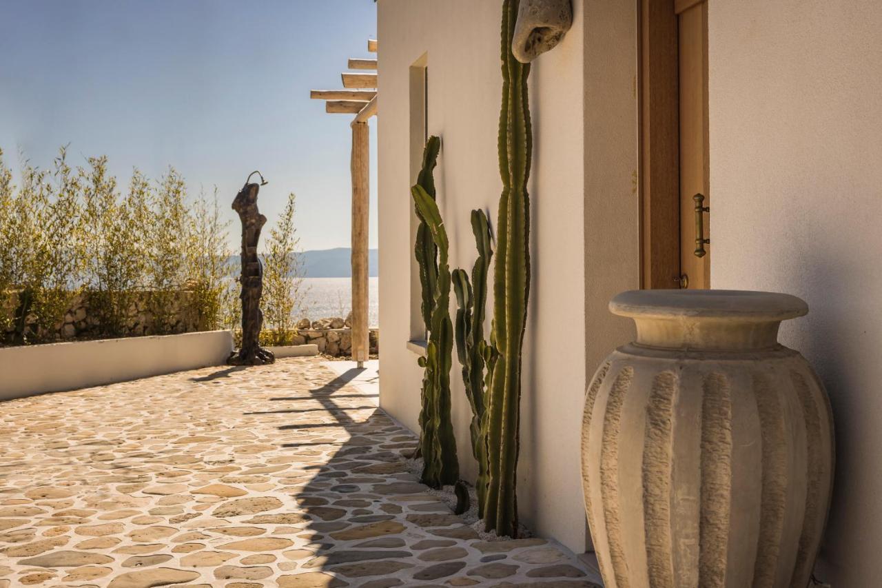 Spathes Suites Kefalonia - Luxury Suites Ratzaklíon エクステリア 写真